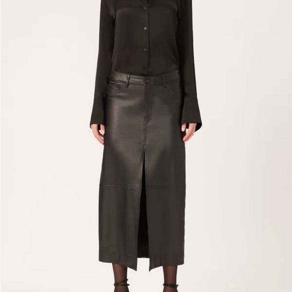 DL1961  Black Leather Skirt